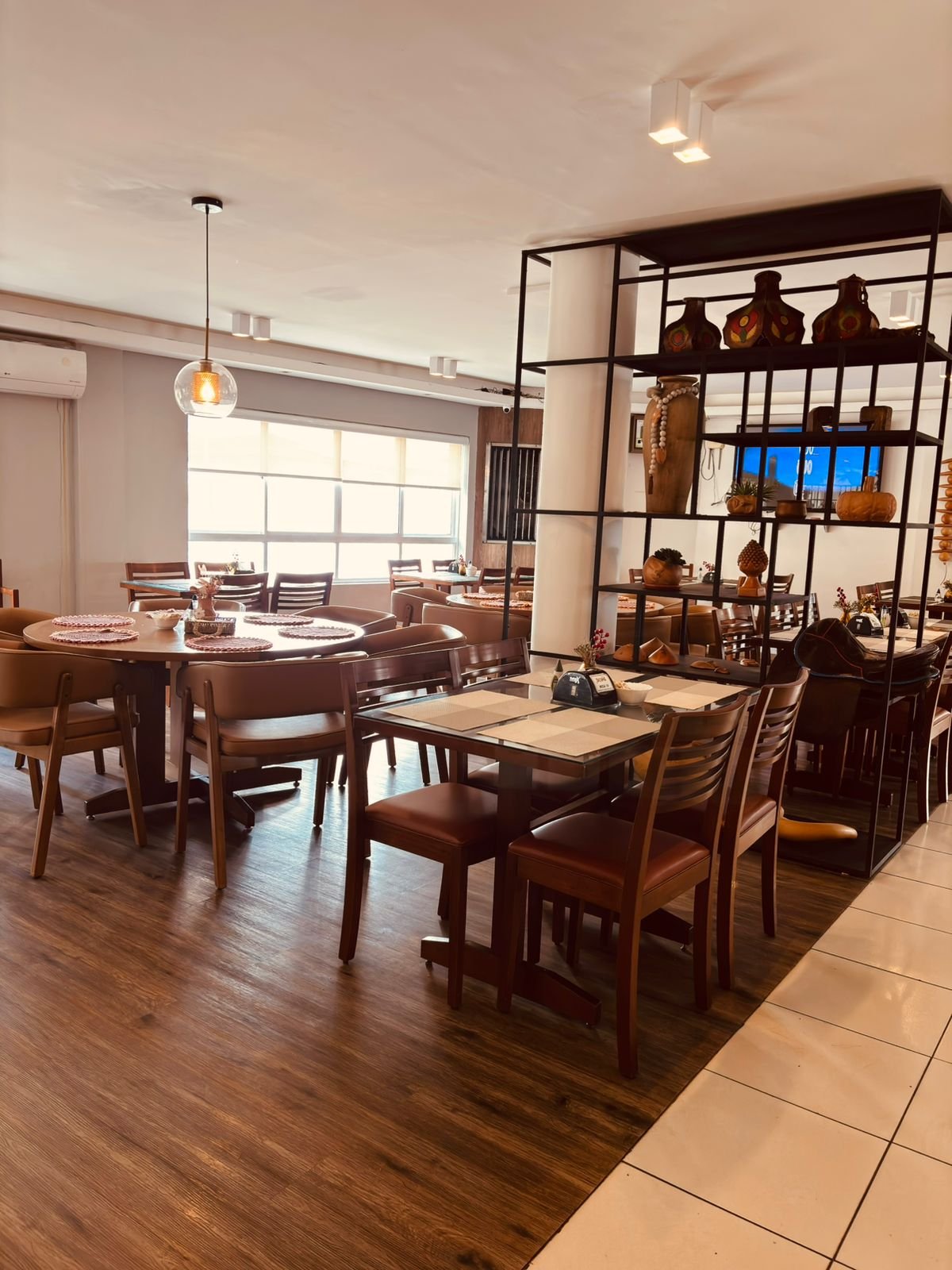 Salão do Restaurante Dicumê